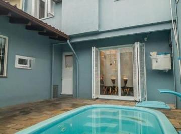 https:__pui.loft.com.br_listings_0a8704d7-5e59-4b2c-a4bc-667a67e029d3_photos_a806fe46?preset=desktop · Casa à venda em Ipanema com 241 m², 4 quartos, 1 suíte, 2 vagas