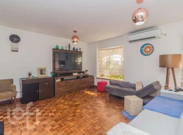 https:__pui.loft.com.br_listings_152d0c8c-5f79-4ee4-9e9a-ccd8f036529e_photos_5d3cb909?preset=desktop · Casa à venda em Tristeza com 133 m², 3 quartos, 1 suíte, 2 vagas