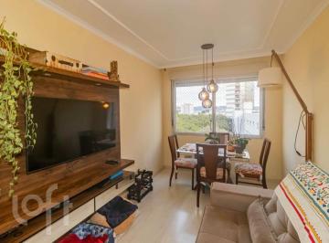 https:__pui.loft.com.br_listings_3eb8caa4-7ae9-4a1d-b736-18e7dae9ab7e_photos_6dbbab17?preset=desktop · Apartamento à venda em Centro com 63 m², 2 quartos, 1 suíte