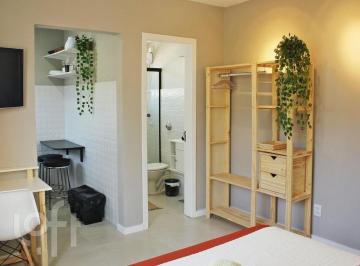 https:__pui.loft.com.br_listings_72a88589-ccf9-4644-acab-df276fe23f27_photos_34043910?preset=desktop · Apartamento à venda em Azenha com 22 m², 1 quarto