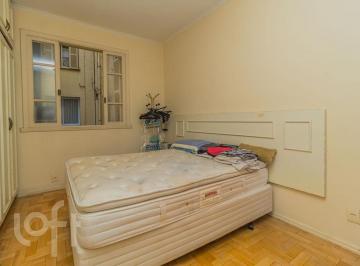 https:__pui.loft.com.br_listings_c22dfa74-96e5-4b5e-b6e2-bf6d3568fccc_photos_2ef281cc?preset=desktop · Apartamento à venda em Centro com 107 m², 3 quartos, 1 vaga