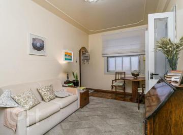 https:__pui.loft.com.br_listings_696678bd-6038-4d78-900c-9afb0c89193c_photos_b239b55c?preset=desktop · Apartamento à venda em Centro com 74 m², 2 quartos