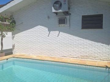 https:__pui.loft.com.br_listings_9918db0f-4273-4f1f-b239-92495074cc33_photos_bb3c02fa?preset=desktop · Casa à venda em Medianeira com 201 m², 4 quartos, 1 suíte, 2 vagas