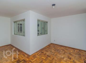 https:__pui.loft.com.br_listings_8f082f63-a809-4570-87e5-4f0b04aade26_photos_36c0b684?preset=desktop · Apartamento à venda em Centro com 82 m², 2 quartos