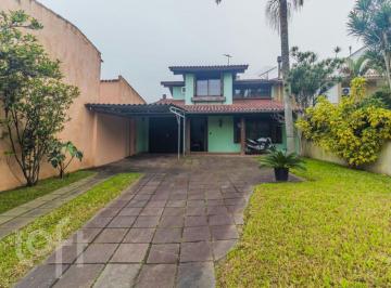 https:__pui.loft.com.br_listings_c91c414a-7467-46b8-ba39-78e70fd66100_photos_59839e51?preset=desktop · Casa à venda em Ipanema com 191 m², 3 quartos, 3 vagas