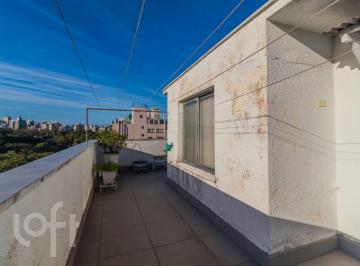 https:__pui.loft.com.br_listings_7f34ecc4-4c2e-4216-a717-0f4ad9794911_photos_8f7bd287?preset=desktop · Apartamento à venda em Farroupilha com 376 m², 3 quartos, 1 suíte, 1 vaga
