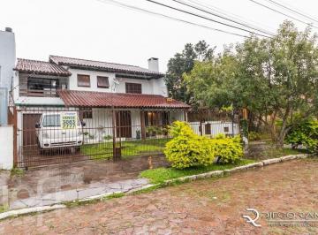 https:__pui.loft.com.br_listings_292a2718-a659-444c-9a43-2b5dcaf71c86_photos_33eda71c?preset=desktop · Casa à venda em Partenon com 260 m², 4 quartos, 1 suíte, 4 vagas