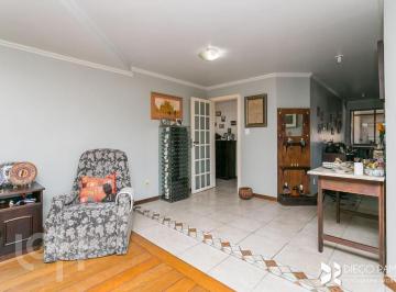 https:__pui.loft.com.br_listings_878856c0-07fe-46cf-8d39-094d178419ff_photos_68ba3846?preset=desktop · Casa à venda em Cavalhada com 380 m², 4 quartos, 2 suítes, 4 vagas