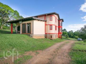https:__pui.loft.com.br_listings_260abc39-4497-4516-be30-5503ae3e4cbf_photos_99fd35d5?preset=desktop · Casa à venda em Hipica com 550 m², 3 quartos, 1 suíte, 6 vagas