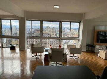 https:__pui.loft.com.br_listings_44ddc845-ba4a-4695-9bf7-5c0c9973396d_photos_893a3adc?preset=desktop · Apartamento à venda em Centro com 382 m², 3 quartos, 1 suíte