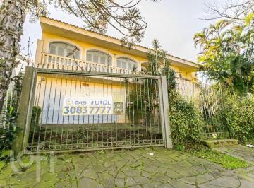 https:__pui.loft.com.br_listings_4f8eb36e-0ed2-48df-b486-adeb45099bd5_photos_657d65d8?preset=desktop · Casa à venda em Chácara das Pedras com 600 m², 5 quartos, 3 suítes, 3 vagas