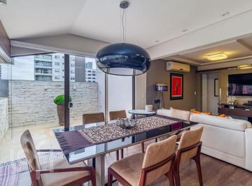 https:__pui.loft.com.br_listings_8fb38c5a-83e4-4bbb-8c6c-7da97be66e31_photos_f3170db5?preset=desktop · Apartamento à venda em Petrópolis com 111 m², 2 quartos, 1 suíte, 1 vaga