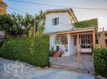 https:__pui.loft.com.br_listings_5d198045-e991-45d7-9065-99f3cb807de0_photos_37c432f2?preset=desktop · Casa à venda em Jardim Carvalho com 347 m², 9 quartos, 2 suítes, 5 vagas