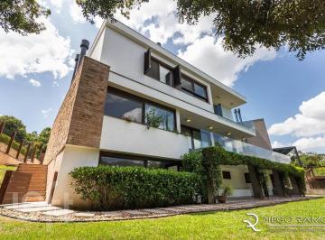 https:__pui.loft.com.br_listings_66461990-56c2-4220-87c9-e06dac32f216_photos_d7929a87?preset=desktop · Casa à venda em Agronomia com 493 m², 4 quartos, 4 suítes, 3 vagas