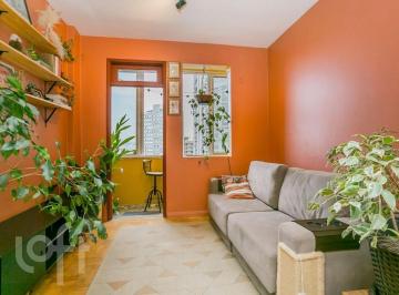 https:__pui.loft.com.br_listings_b8fe3d4a-d8b4-49ef-bb16-5d70398efe29_photos_c7642785?preset=desktop · Apartamento à venda em Centro com 62 m², 2 quartos