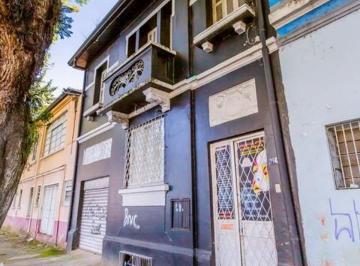 https:__pui.loft.com.br_listings_efa5e679-d86a-4d53-8c58-4a602b88900f_photos_37d3740f?preset=desktop · Casa à venda em Floresta com 180 m², 4 quartos, 2 vagas