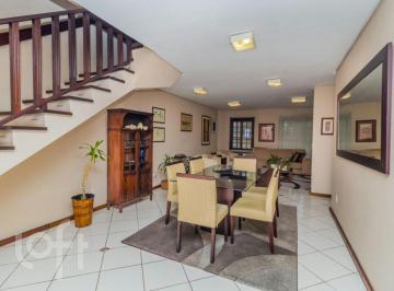 https:__pui.loft.com.br_listings_8334fe74-0690-4aea-b5f7-0f54ebb68689_photos_04f05af4?preset=desktop · Casa à venda em Cristal com 191 m², 3 quartos, 1 suíte, 3 vagas
