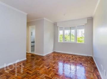 https:__pui.loft.com.br_listings_e8ddb5cb-6387-49ce-a744-8ced7ff3017d_photos_cabb4833?preset=desktop · Apartamento à venda em Vila Ipiranga com 58 m², 2 quartos