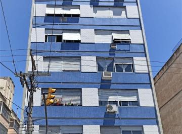 https:__pui.loft.com.br_listings_b874c572-4099-4181-8be3-24a2e1dc6714_photos_8cdc0b25?preset=desktop · Apartamento na João Pessoa frente ao Brick da Redenção!