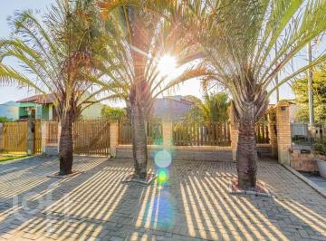 https:__pui.loft.com.br_listings_abac02f7-d29d-41ab-ab29-19ed251753d5_photos_30856815?preset=desktop · Casa à venda em Belém Novo com 200 m², 3 quartos, 1 suíte, 2 vagas