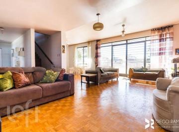 https:__pui.loft.com.br_listings_583356af-b4cb-4d77-9d89-6f64c0153252_photos_4f90b2b0?preset=desktop · Casa à venda em Santa Tereza com 415 m², 5 quartos, 2 suítes, 4 vagas