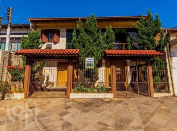 https:__pui.loft.com.br_listings_beb413cd-994c-4125-876c-1e227d057a16_photos_1e01b0aa?preset=desktop · Casa à venda em Jardim Itu-Sabará com 184 m², 3 quartos, 1 suíte, 2 vagas