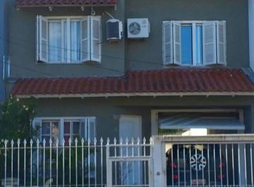 https:__pui.loft.com.br_listings_4655aa71-8091-4d69-86a1-3c6f50c52f44_photos_90ec0ef3?preset=desktop · Casa à venda em Sarandi com 182 m², 3 quartos, 1 suíte, 3 vagas