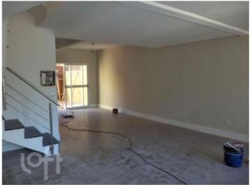 https:__pui.loft.com.br_listings_b3c5c2f4-2c30-43d9-804c-6986358280af_photos_096a37bd?preset=desktop · Casa residencial à venda, Hípica, Porto Alegre - CA0348.