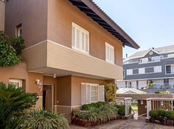 https:__pui.loft.com.br_listings_538ad8cb-1103-4840-a7ba-6aa244e213cc_photos_fd65a2f2?preset=desktop · Casa em condominio 3 Quartos 3 Suites e 3 vagas