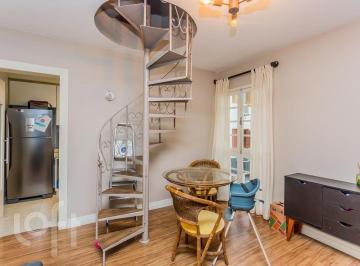 https:__pui.loft.com.br_listings_1f3ab461-4862-4603-8163-179181773fa8_photos_67f12ba5?preset=desktop · Apartamento à venda em Petrópolis com 137 m², 4 quartos, 2 suítes, 2 vagas