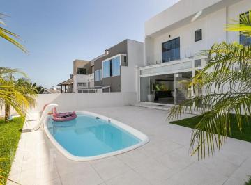 https:__pui.loft.com.br_listings_aff43c2d-44b1-4332-8e3d-746166007fd8_photos_36cfe560?preset=desktop · Casa à venda em Hipica com 270 m², 3 quartos, 3 suítes, 4 vagas