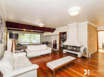 https:__pui.loft.com.br_listings_bc286450-95cb-43f0-911a-bbe2802012d3_photos_fdbaa868?preset=desktop · Casa à venda em Ipanema com 340 m², 3 quartos, 1 suíte, 4 vagas