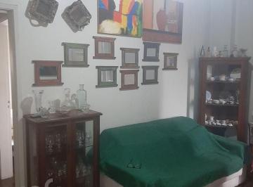 https:__pui.loft.com.br_listings_58de9095-9e9e-4841-b072-962963fc4df5_photos_332a51b6?preset=desktop · Apartamento à venda em Centro com 50 m², 1 quarto