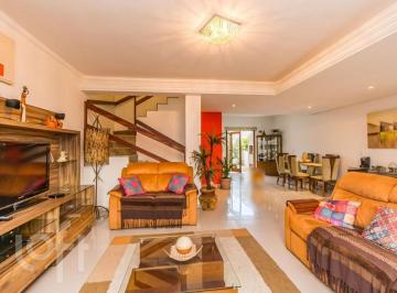 https:__pui.loft.com.br_listings_a4498554-952a-43ac-be9b-7e07d4bbd215_photos_ab3b11e8?preset=desktop · Casa à venda em Hipica com 170 m², 3 quartos, 1 suíte, 2 vagas