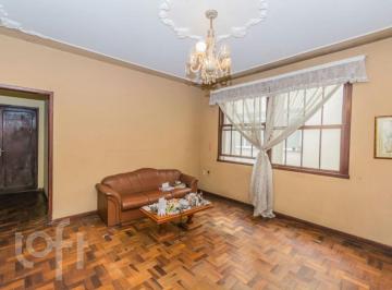 https:__pui.loft.com.br_listings_60d8efca-b76c-4ae8-8dc4-be55515ed946_photos_58ce92fd?preset=desktop · Apartamento à venda em Petrópolis com 81 m², 2 quartos