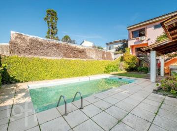 https:__pui.loft.com.br_listings_d7b2bc96-3d5b-452c-bcd6-ce43aa3c9905_photos_e43e0cd3?preset=desktop · Casa à venda em Teresópolis com 484 m², 3 quartos, 2 suítes, 4 vagas