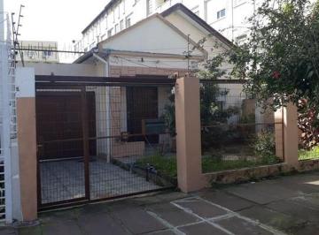 https:__pui.loft.com.br_listings_89cbec2f-0328-4164-8324-e003d8bf9d81_photos_8995d9ee?preset=desktop · Casa à venda em Cidade Baixa com 135 m², 3 quartos, 5 vagas