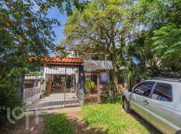 https:__pui.loft.com.br_listings_399b189d-cfc0-44d6-8b48-8a78b7308d41_photos_79f16eb3?preset=desktop · Casa à venda em Vila Nova com 308 m², 5 quartos, 1 suíte, 3 vagas
