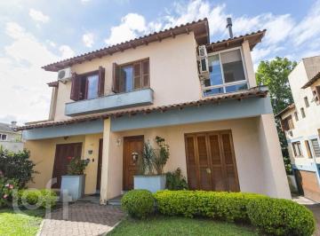 https:__pui.loft.com.br_listings_9b6bdb10-e82e-43d3-ab79-9f7c26cee854_photos_09cae760?preset=desktop · Casa à venda em Tristeza com 170 m², 3 quartos, 1 suíte, 2 vagas