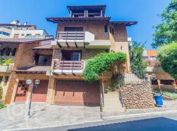 https:__pui.loft.com.br_listings_5485448c-a8c3-40e8-87af-4347dc9cee6b_photos_811263e0?preset=desktop · Casa à venda em Bela Vista com 304 m², 3 quartos, 1 suíte, 3 vagas