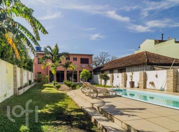 https:__pui.loft.com.br_listings_af092ec1-feb8-4873-bd79-e9028fca193c_photos_50994529?preset=desktop · Casa à venda em Partenon com 218 m², 3 quartos, 2 suítes, 2 vagas