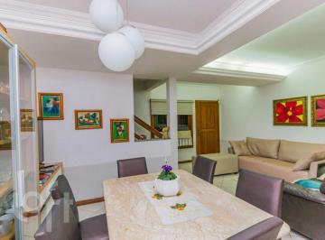 https:__pui.loft.com.br_listings_945270ec-b231-4dc2-bf13-11fd8e41a46b_photos_35310972?preset=desktop · Casa à venda em Camaquã com 157 m², 3 quartos, 1 suíte, 2 vagas
