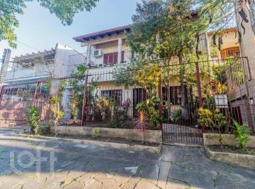 https:__pui.loft.com.br_listings_f0cc60d5-e403-4a22-bc4b-17e691512350_photos_13b2ac60?preset=desktop · Casa à venda em Passo das Pedras com 215 m², 4 quartos, 1 suíte, 5 vagas