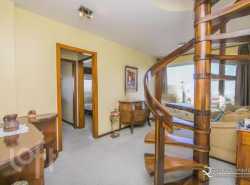 https:__pui.loft.com.br_listings_6c5ff48d-7eb6-49df-8bd1-01d803e9f792_photos_731a0b97?preset=desktop · Apartamento à venda em Bom Fim com 151 m², 2 quartos, 1 vaga