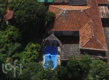 https:__pui.loft.com.br_listings_a4139dca-a11e-4513-9cec-205468d5d2a8_photos_e7be8f43?preset=desktop · Casa à venda em Vila Ipiranga com 230 m², 4 quartos, 4 vagas