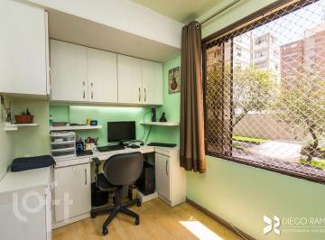https:__pui.loft.com.br_listings_53409f03-c8b7-45c9-adc2-896e85cd9722_photos_654dbb34?preset=desktop · Apartamento à venda em Bom Jesus com 64 m², 2 quartos, 1 vaga