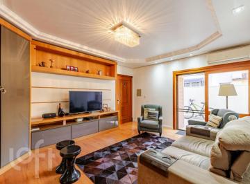 https:__pui.loft.com.br_listings_54e88072-1795-4e1e-81ab-4ba40ae65ed2_photos_9b0af6b0?preset=desktop · Apartamento à venda em Menino Deus com 224 m², 2 quartos, 1 suíte, 2 vagas