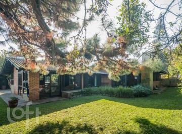 https:__pui.loft.com.br_listings_3907c8a6-549e-4736-b435-90bef210972d_photos_35dfe750?preset=desktop · Casa à venda em Ipanema com 185 m², 3 quartos, 1 suíte, 5 vagas