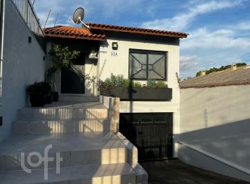 https:__pui.loft.com.br_listings_c8219c45-7487-438c-b448-776a46a94aa4_photos_0c88acb2?preset=desktop · Casa à venda em Camaquã com 375 m², 4 quartos, 1 suíte, 2 vagas