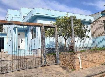 https:__pui.loft.com.br_listings_902239bc-d80f-4fca-a0bc-6b43d4696a04_photos_d430461f?preset=desktop · Casa à venda em Vila Nova com 312 m², 5 quartos, 1 suíte, 8 vagas